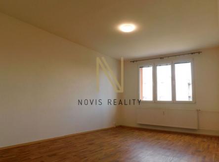 e9365c3e-4901-4614-bb1c-e64751b9bd38.jpg | Pronájem bytu, 3+1, 74 m²