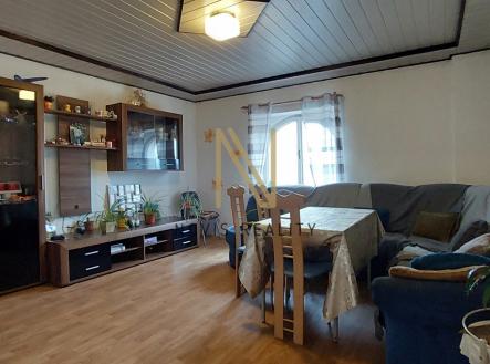d39ece9d-bc9d-46c1-9bef-ff547dbb9456.jpg | Pronájem bytu, 3+1, 74 m²