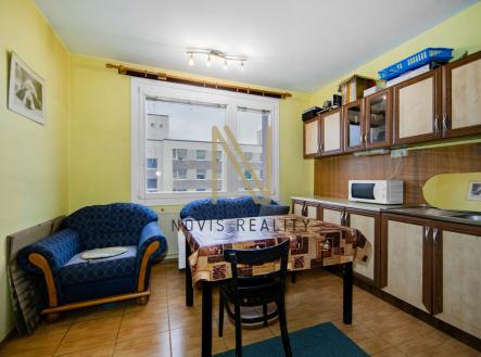 4-bez-retuse.jpg | Prodej bytu, 1+1, 40 m²