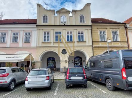 namesti-2.png | Pronájem bytu, 1+1, 31 m²