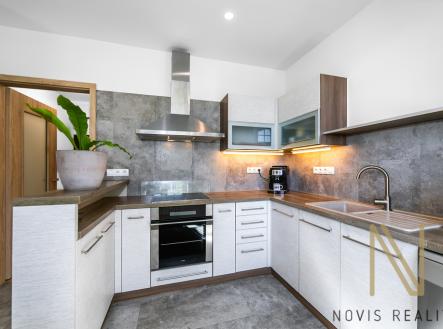 6.jpg | Prodej bytu, 2+kk, 72 m²