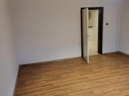 Pronájem bytu, 3+kk, 80 m²