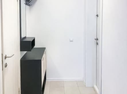 prodej-apartmany-80-m2-praha-prosek-b7c136-topaz-enhance-4x | Prodej - hotel, 90 m²