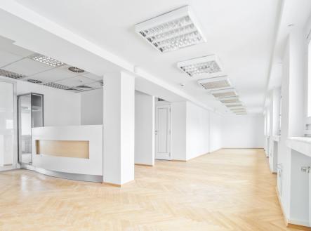 Pronájem - kanceláře, 130 m² obrázek
