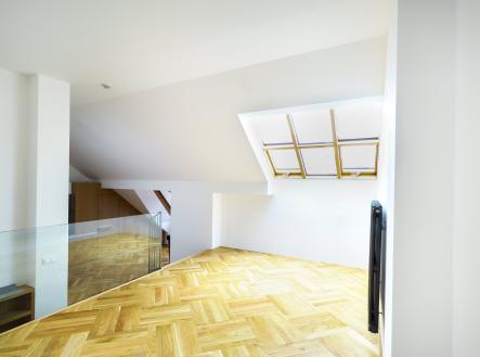 IMG_5933 | Pronájem bytu, 2+kk, 86 m²