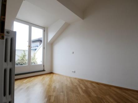 Pronájem bytu, 4+1, 110 m² obrázek