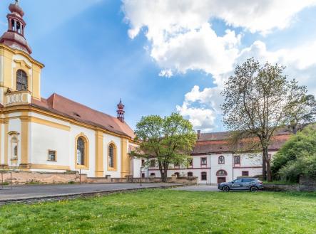 Prodej - hotel, 2 100 m² obrázek