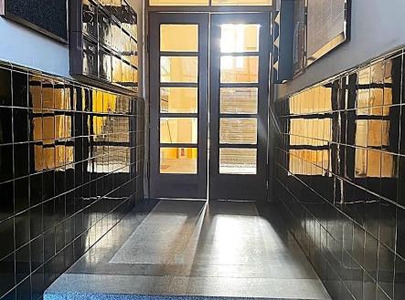 Vstup | Prodej bytu, 1+kk, 35 m²