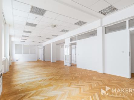 Pronájem - kanceláře, 194 m² obrázek