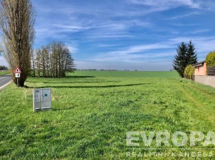 . | Prodej - pozemek pro bydlení, 1 679 m²