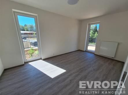 . | Pronájem bytu, 2+kk, 44 m²
