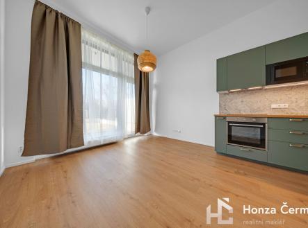 Pronájem bytu, 1+kk, 60 m²