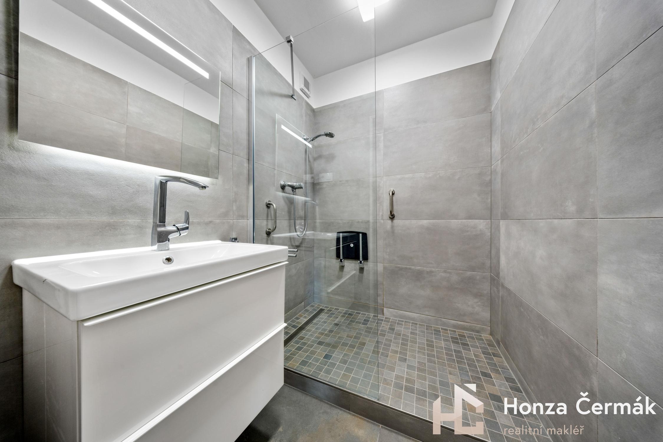 Prodej byt 2 + 1, 66㎡|Pardubický kraj, Svitavy, Lány, Felberova 673/6, 56802