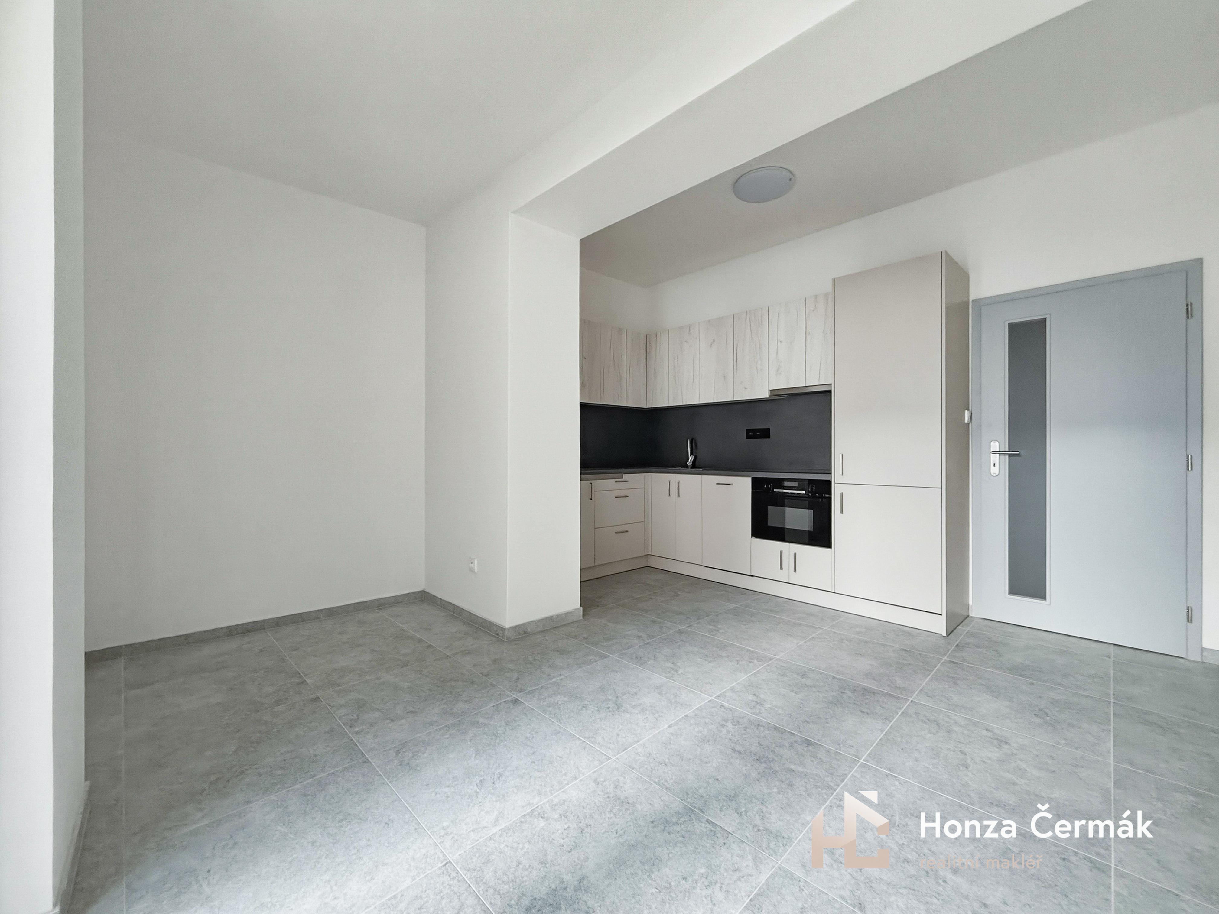 Pronájem byt 1 + kk, 23㎡|Jihomoravský kraj, Brno-město, Brno, Brno-Žebětín, Žebětín, Pramenná 225/3,