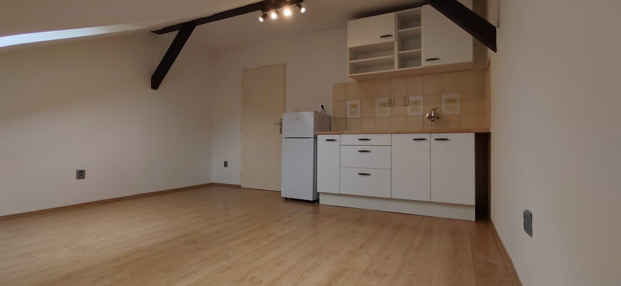 Pronájem byt 1 + kk, 27㎡|Jihomoravský kraj, Brno-město, Brno, Brno-střed, Staré Brno, Hlinky 168/26,