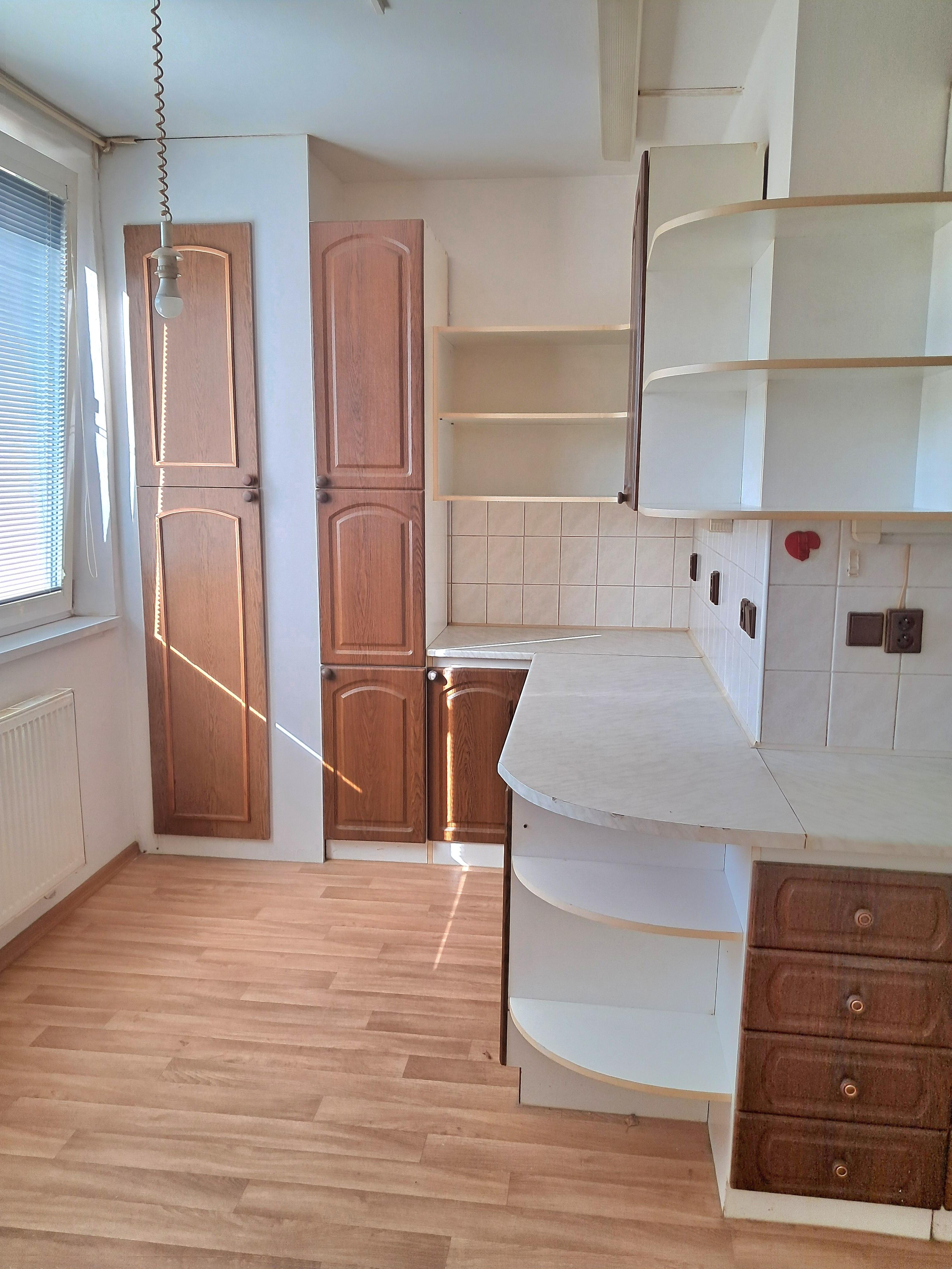 Prodej byt 3 + 1, 72㎡|Jihomoravský kraj, Břeclav, Hustopeče, Svat. Čecha 965/2, 69301