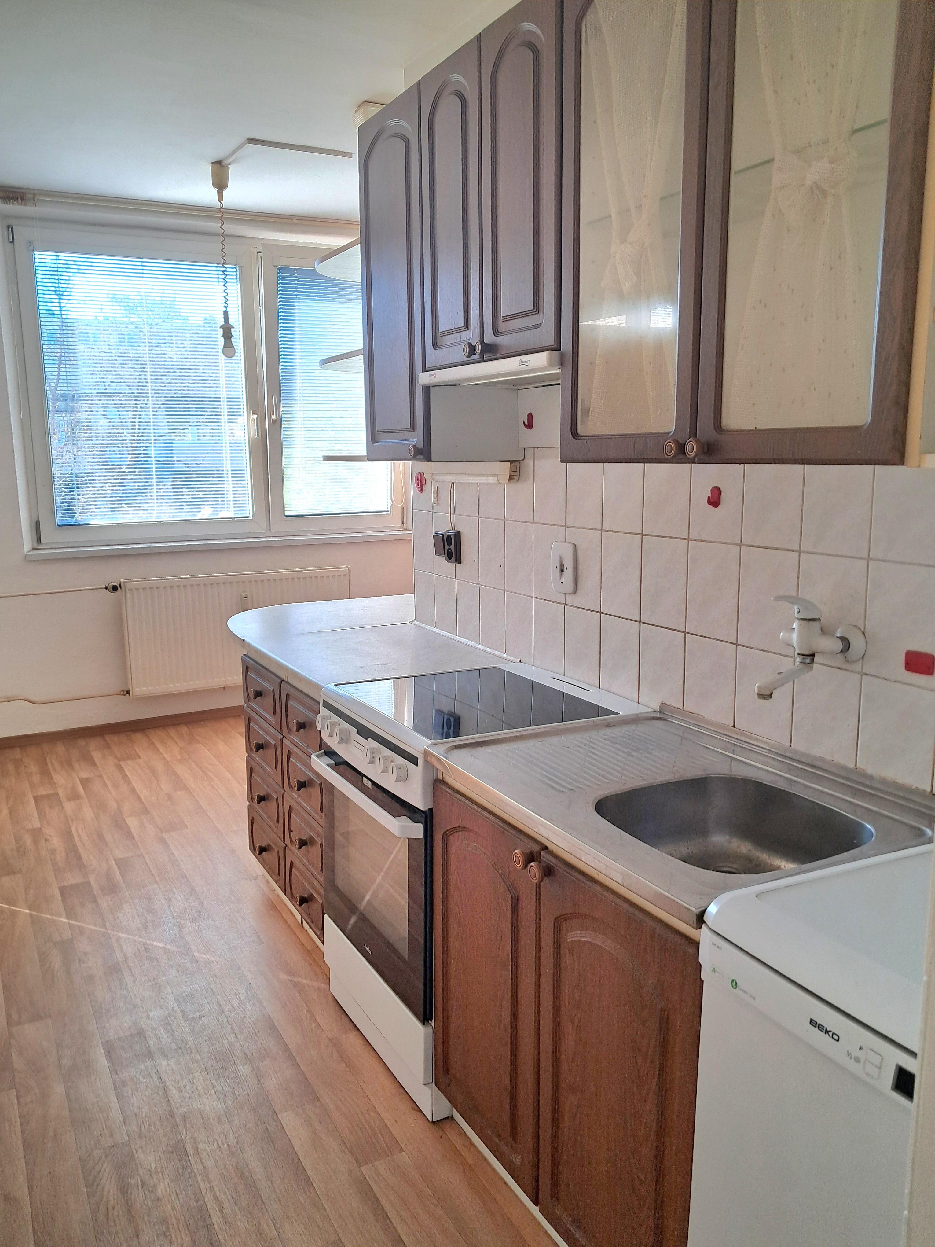 Prodej byt 3 + 1, 72㎡|Jihomoravský kraj, Břeclav, Hustopeče, Svat. Čecha 965/2, 69301