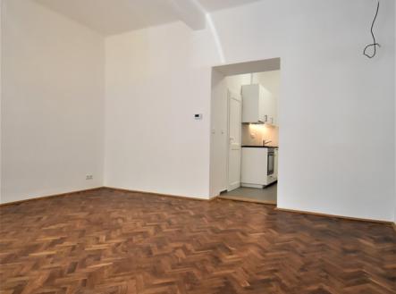 Pronájem bytu, 2+kk, 60 m²