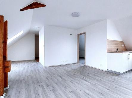 Fotka 2 | Pronájem bytu, 1+kk, 56 m²