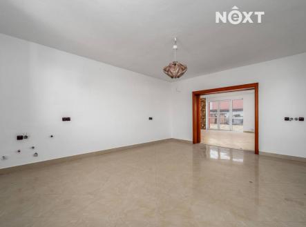 Prodej - dům/vila, 346 m²