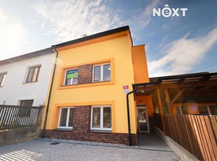 Prodej - komerční objekt, obchodní centrum, 256 m²