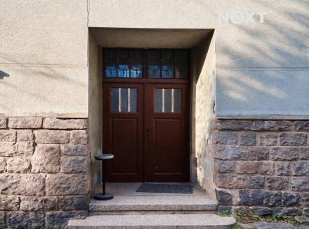 Pronájem - komerční objekt, jiný, 800 m²