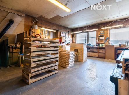 Prodej - komerční objekt, výroba, 1 029 m²