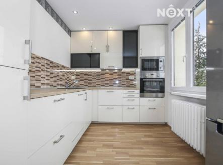 Pronájem bytu, 3+1, 77 m²