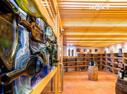 Prodej - komerční objekt, obchodní centrum, 269 m²