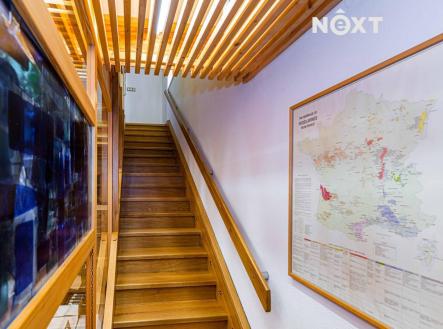 Prodej - komerční objekt, obchodní centrum, 269 m²