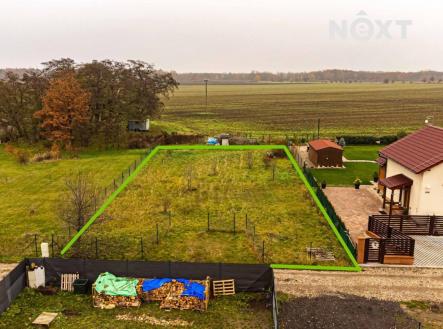 Prodej - pozemek, zahrada, 890 m²