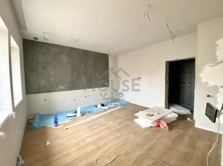 IMG_E1531 | Prodej bytu, 2+kk, 45 m²