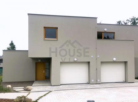 Prodej domu Uhříněves Na Čeperce 3 | Prodej - dům/vila, 495 m²