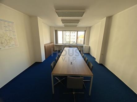 Kancelář 3 | Pronájem - kanceláře, 35 m²