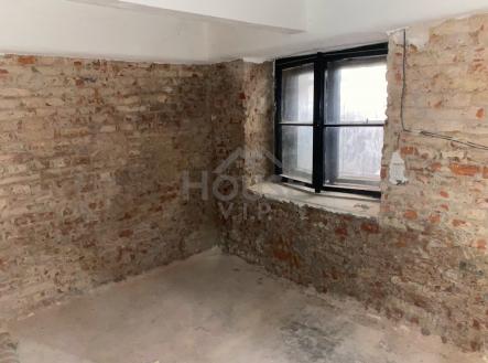 Snímek obrazovky 2025-03-19 v 21.14.56 | Prodej bytu, 1+kk, 15 m²