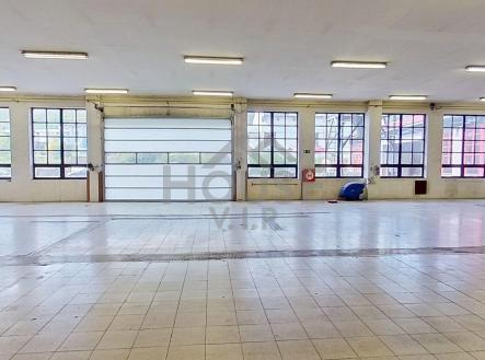 Pronajem-haly-Beroun-04232025_144710 | Pronájem - obchodní prostor, 550 m²