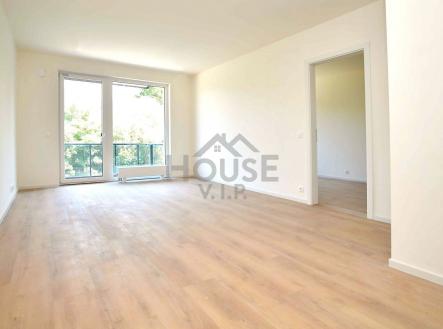 Pokoj2 | Pronájem bytu, 3+kk, 70 m²