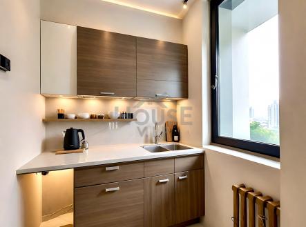 IMG_E8471 | Prodej bytu, 1+kk, 30 m²