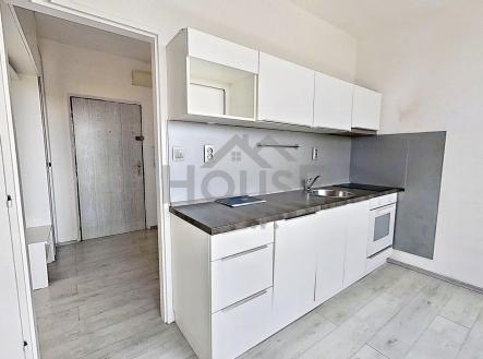 IMG_E8856 | Prodej bytu, 2+kk, 38 m²