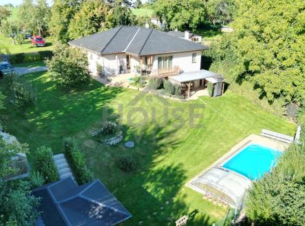 dji_fly_20250918_160104_402_1758204491785_photo | Prodej - dům/vila, 207 m²