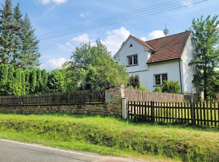 1 | Prodej - dům/vila, 186 m²