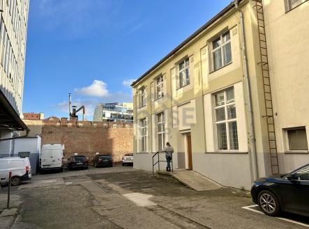 IMG_E4247 | Pronájem - kanceláře, 38 m²