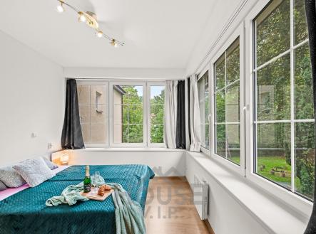 1-7410 | Prodej bytu, 2+kk, 44 m²