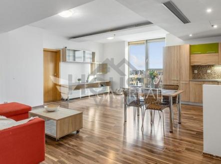 33 | Prodej bytu, 2+kk, 55 m²