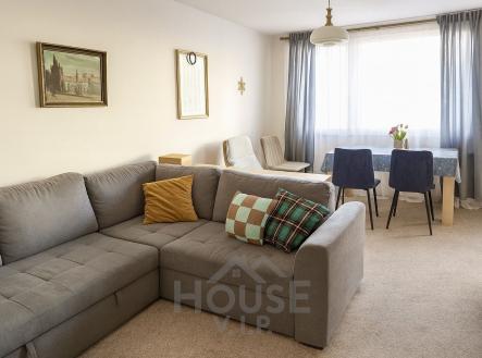 41a7bde5-b8db-46c3-aa7b-90ea26b2945e | Prodej bytu, 3+1, 70 m²