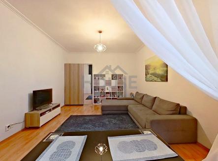 4 | Prodej bytu, 2+1, 56 m²