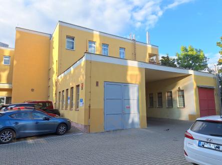 Prodej - malý objekt/garáž