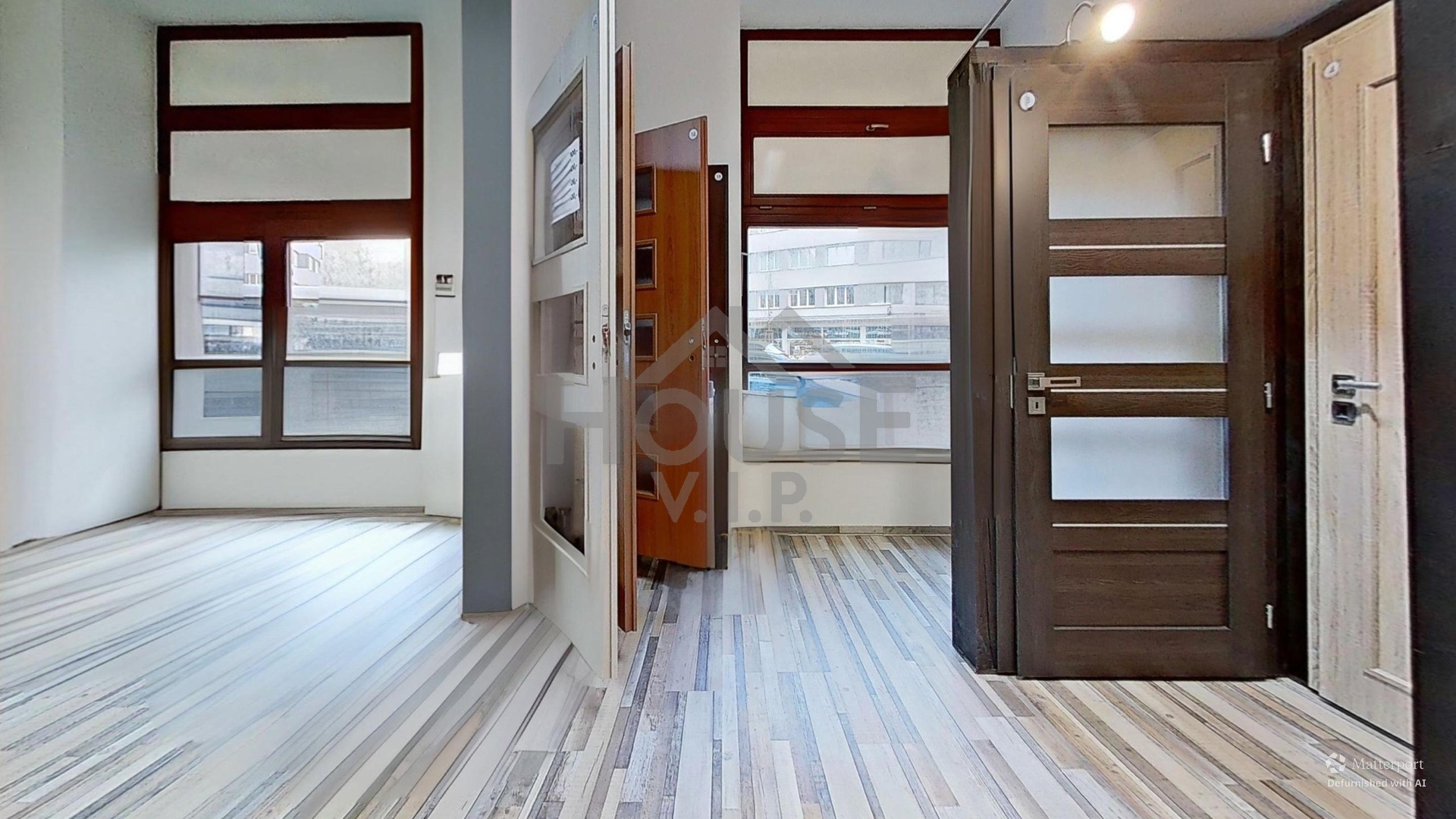 Prodej obchodního prostoru 79 m², Praha  4 - Nusle.