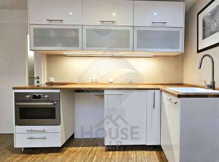 Prodej bytu, 1+kk, 36 m² obrázek