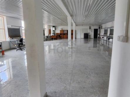 2025-08-04_105717 | Pronájem - obchodní prostor, 210 m²